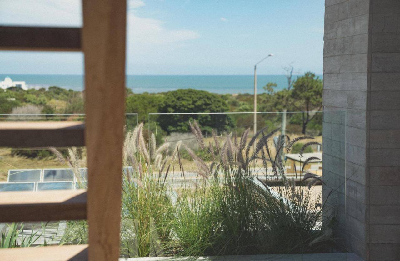 Casagrande Hotel & Beach Club José Ignacio Exteriör bild View of the Atlantic Ocean from the lighthouse